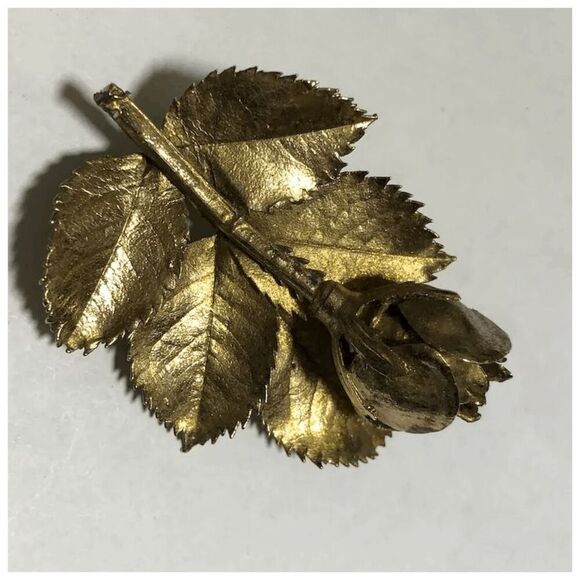 Beautiful Vintage gilded gold single rose brooch / pin - Picture 5 of 8